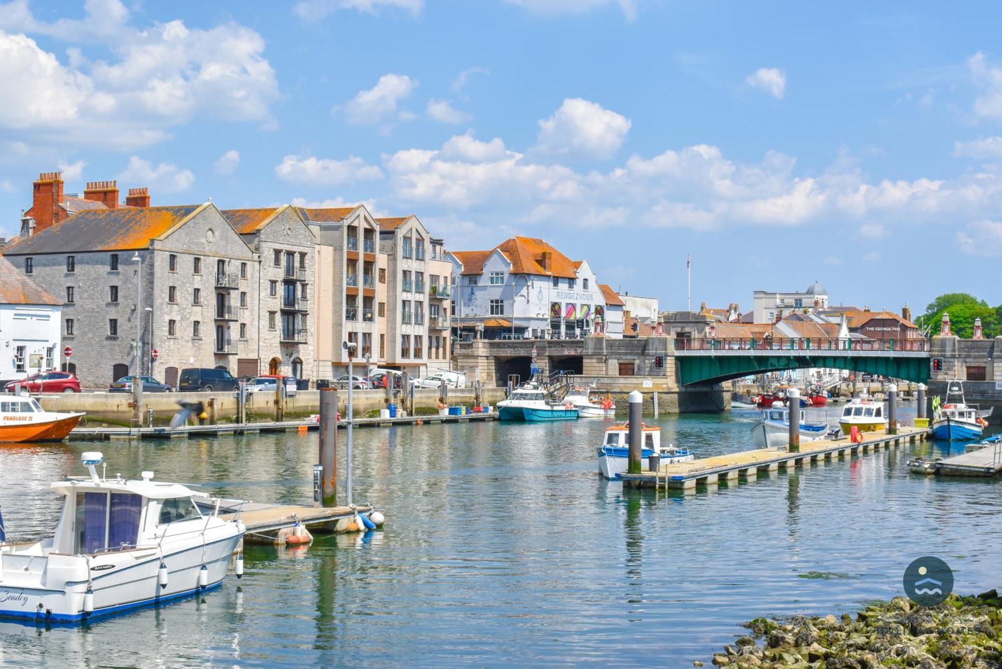 Cobb Cottage - Harbourside Permit Parking 韦茅斯 外观 照片